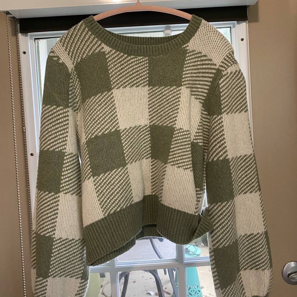 Green and White Checkered Sweater